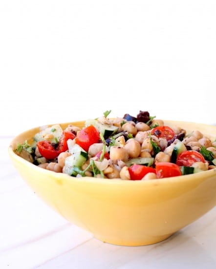 50+ delicious and healthy homemade picnic recipes that are perfect for enjoying the beautiful days of spring and summer outdoors with your family! Get the recipe roundup at JessicaLevinson.com #healthypicnicrecipes #picnicrecipes Lunchbox Chickpea Salad